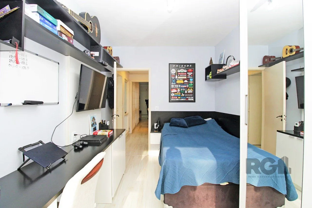Imagem Apartamento de dois dormitórios e dois banheiros no bairro Bom Fim / Rio Branco em Porto Alegre!