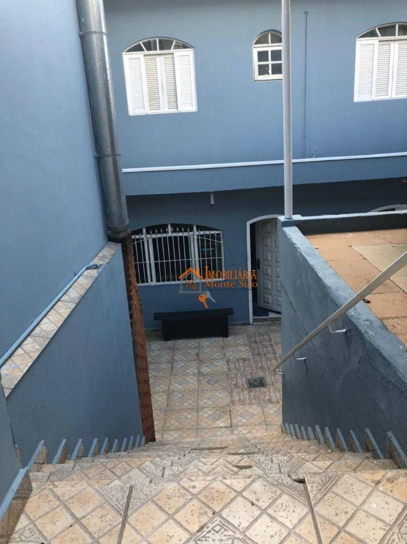 Imagem Sobrado com 5 dormitórios à venda, 365 m² por R$ 1.100.000,00 - Vila Medeiros - São Paulo/SP