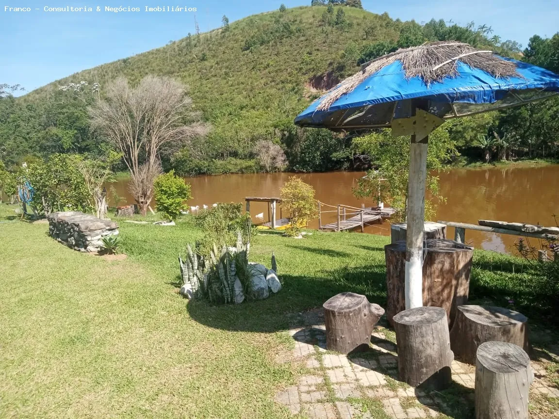 Imagem Sítio para Venda em Santa Isabel, Santa Isabel, 4 dormitórios, 2 suítes, 2 banheiros, 2 vagas