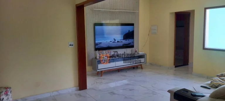 Imagem Chácara com 4 dormitórios à venda, 960 m² por R$ 1.290.000,00 - Mascate - Nazaré Paulista/SP