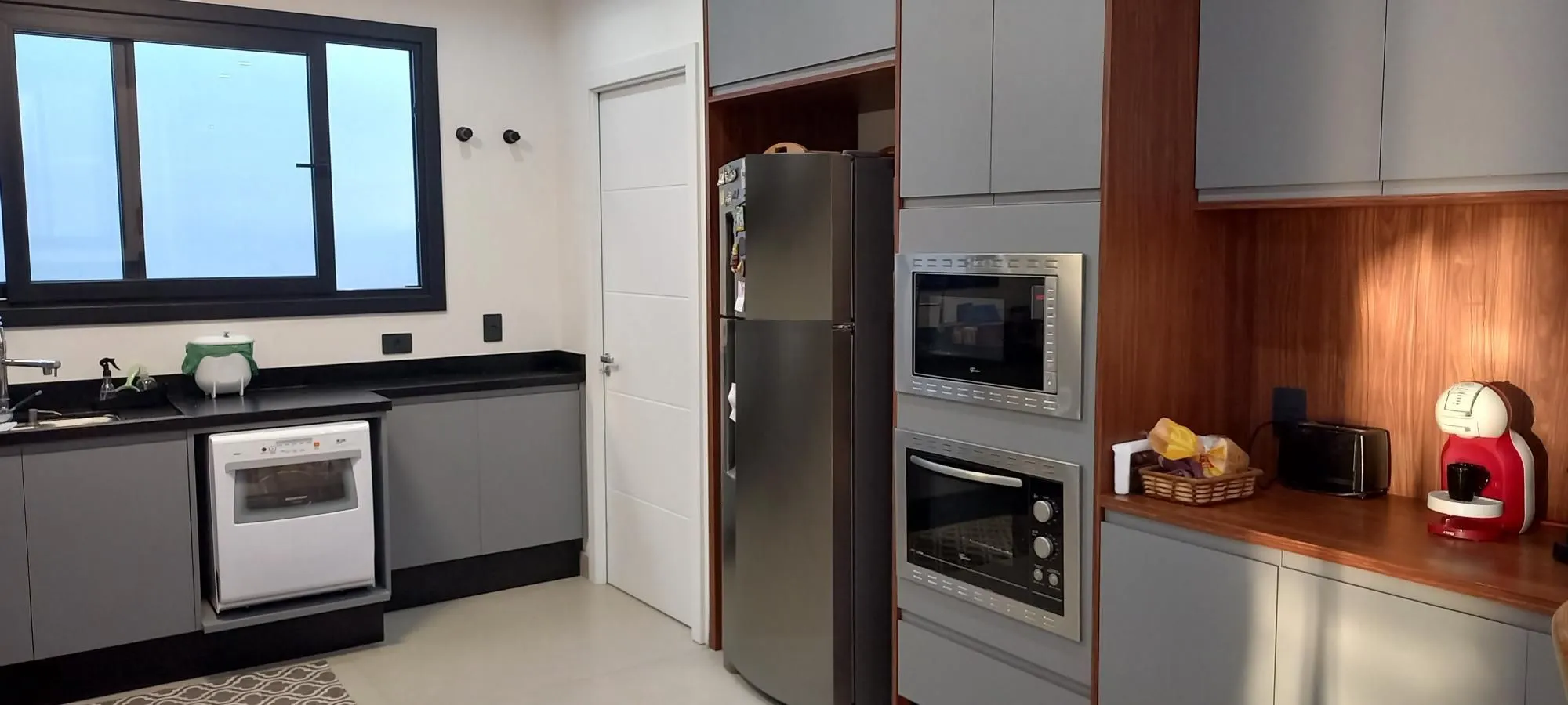 Imagem Casa em condomínio fechado, 3 suítes, ALPHAVILLE, Porto Alegre