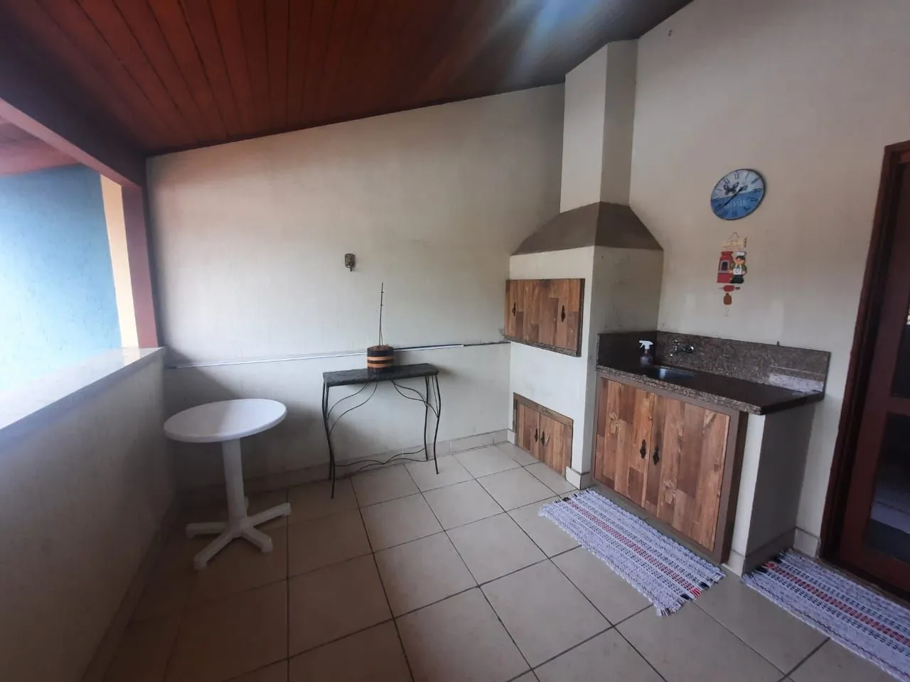 Imagem Casa em Condomínio, 131m², 2 dormitórios, 1 vaga no bairro Cavalhada