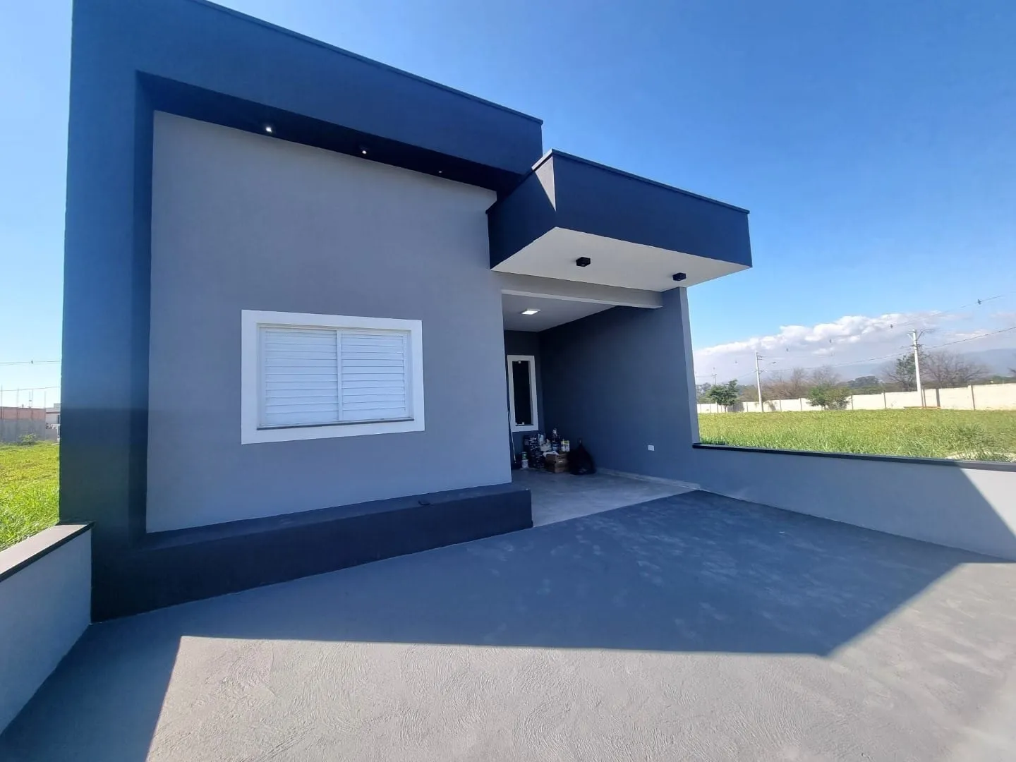 Foto do imóvel Casa à venda 3 Quartos, 1 Suite, 2 Vagas, 175M², Bosque da Imperatriz, Pindamonhangaba - SP | Condomínio Bosque da Imperatriz