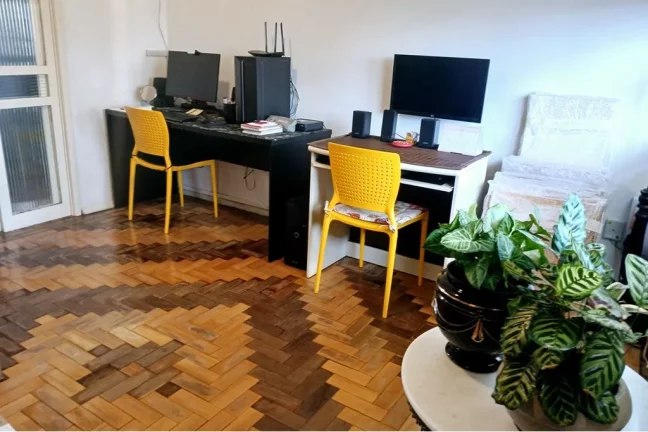 Imagem Casa para venda no bairro Jardim do Salso em Porto Alegre
