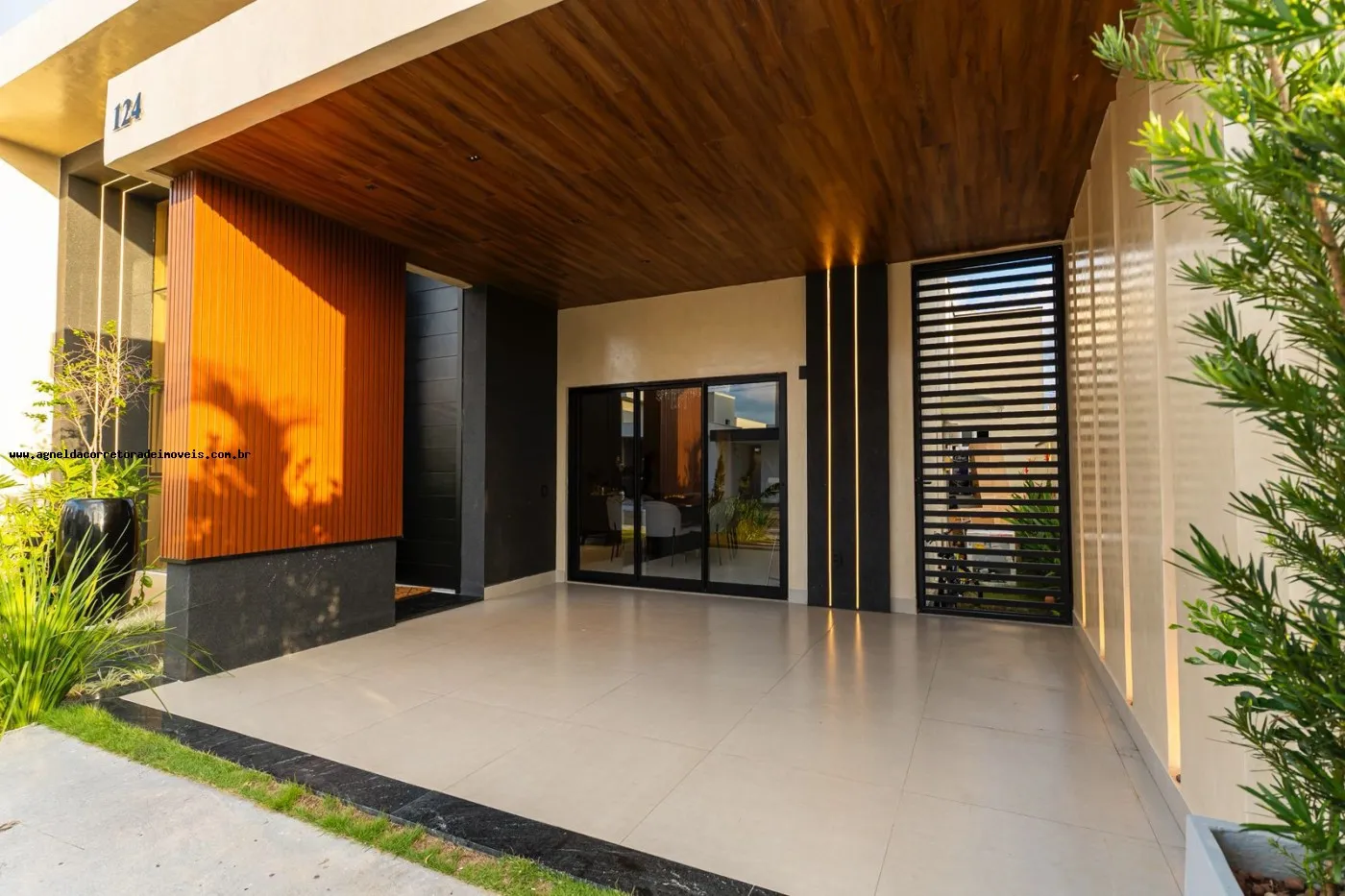 Imagem Casa em Condomínio para Venda em Parnamirim, Parque das Nações, 4 dormitórios, 3 suítes, 4 banheiros, 4 vagas