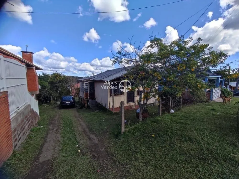 Foto do imóvel Vende-se casa com 2 dormitórios, R$ 279.000,00 - Canelinha - Canela/RS