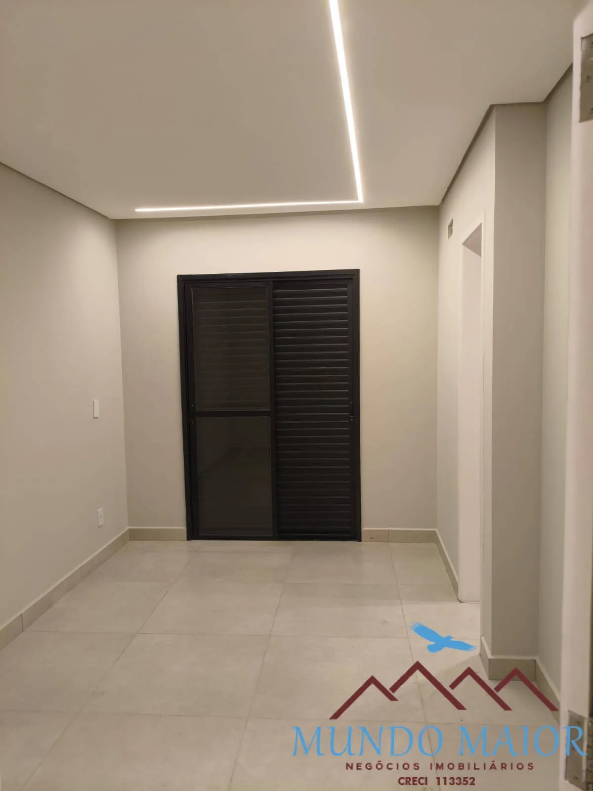 Imagem Sobrados 2 Suítes com Closet -Água Aquecida -Mobiliados - Jd. Santo Alberto