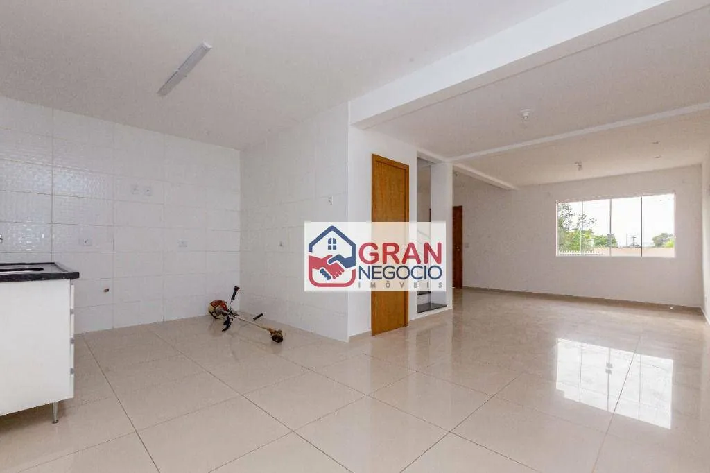Imagem Amplo triplex no Pilarzinho