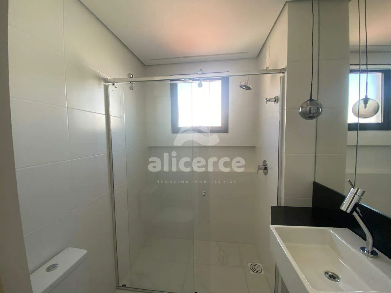 Imagem Apartamento de alto Luxo com 129,15 m² privativos sendo 03 Suítes, Sacada gourmet, no Kobrasol - São José/SC