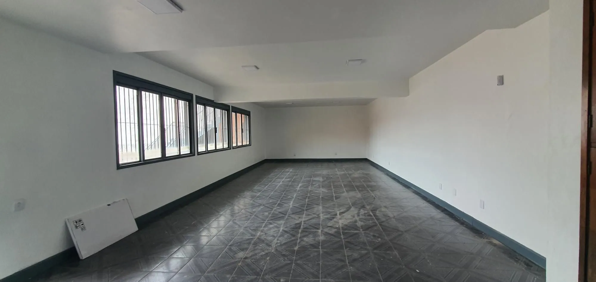 Imagem Pavilhão para Locação - Rua Moura Azevedo