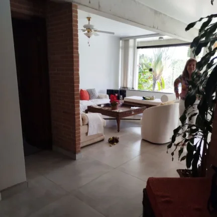 Imagem Casa Sobrado, 3 dormitórios ( 3 suítes), 4 vagas, piscina, Jacareí.
