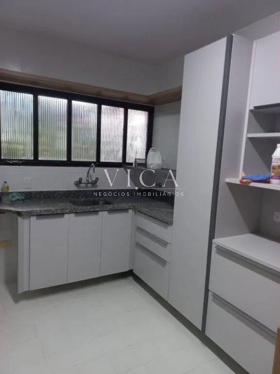 Imagem Casa com 4 dormitórios para alugar, 360m² - R$ 14.001/mês Alphaville/SP