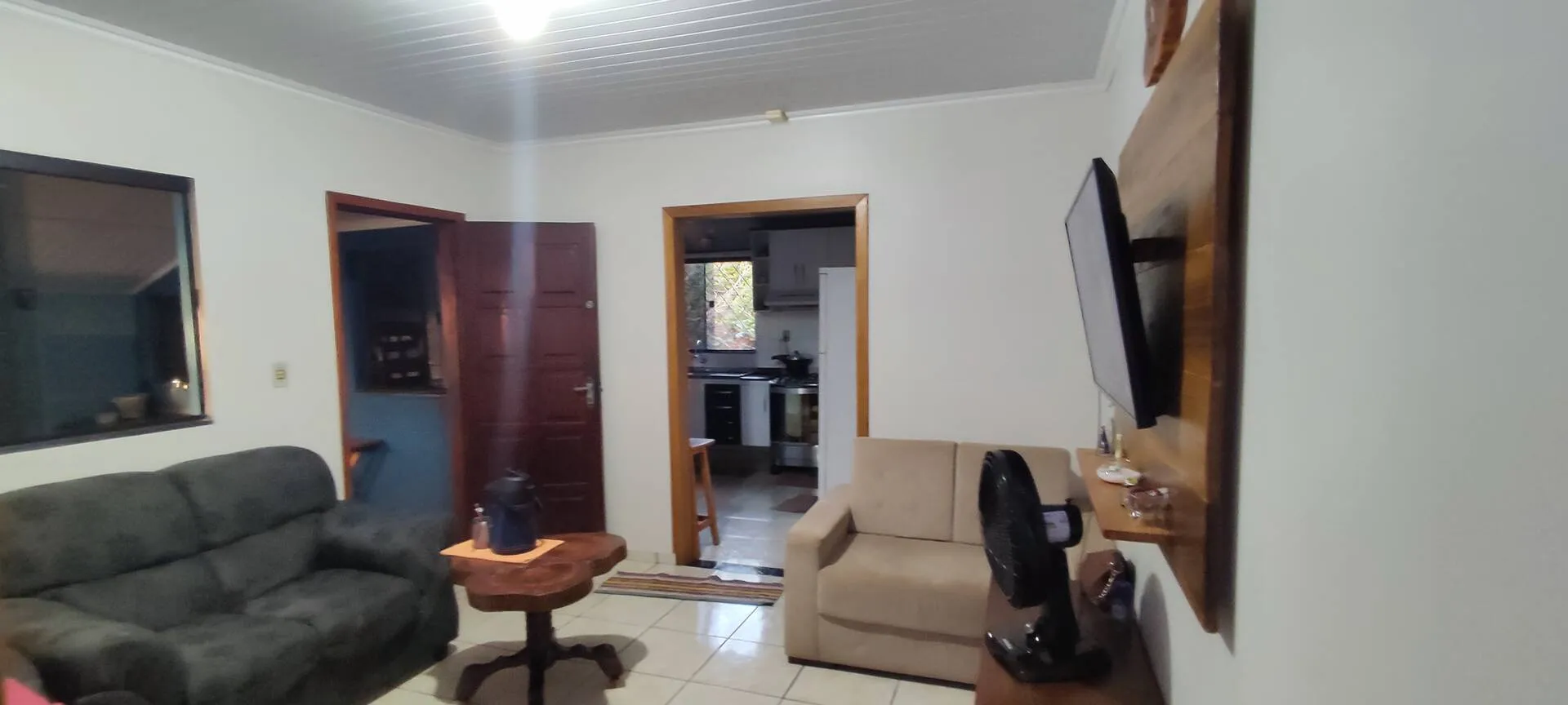 Imagem Casa à venda em Santos Dumont, Cascavel - 130m² - Churrasqueira e Closet