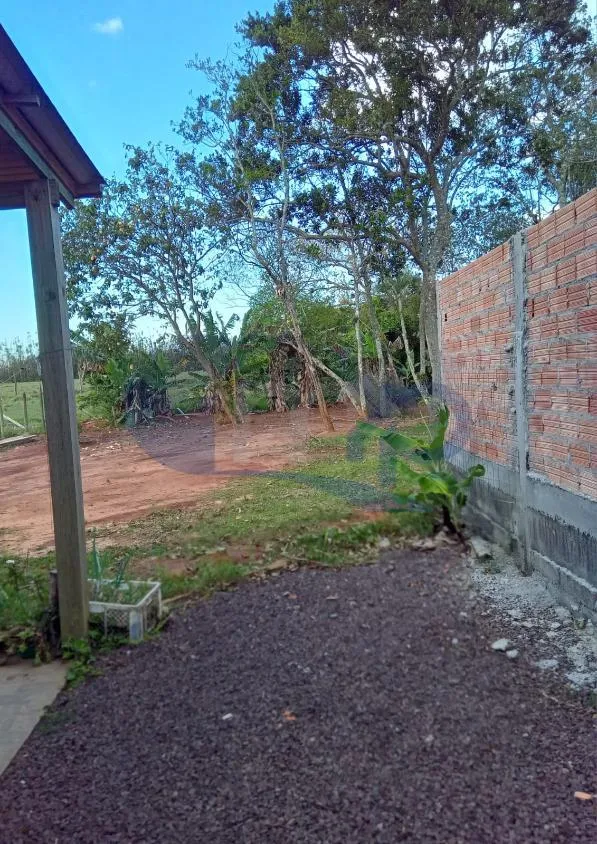 Imagem Casa á venda com 2 dormitórios no São Braz em Torres/RS