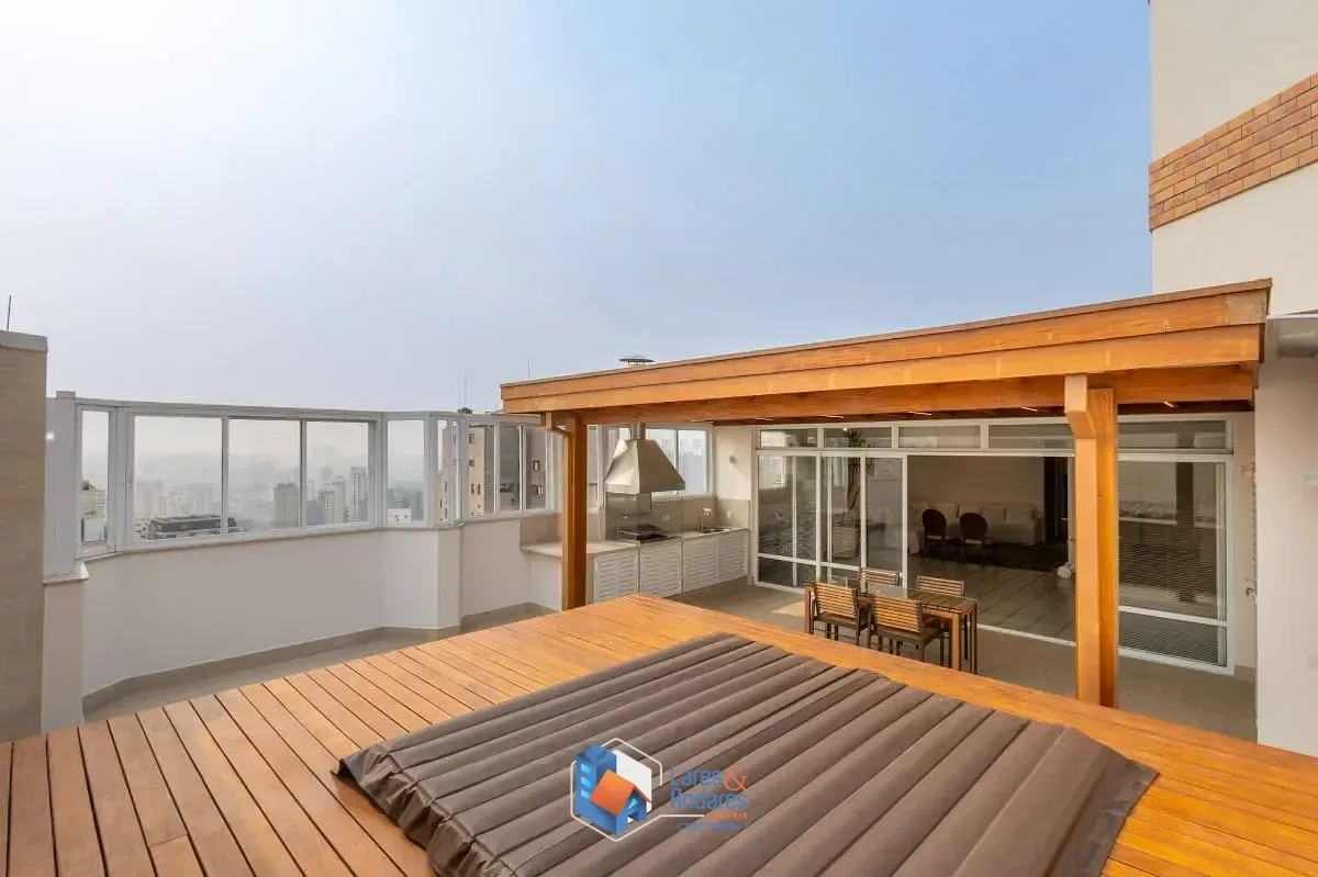 Foto do imóvel Cobertura para venda em Vila Suzana com 4 quartos, sendo 4 suítes, 488m² em Rua Doutor Oscar Monteiro de Barros