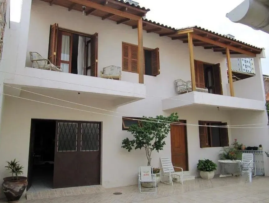 Imagem Casa em Glória