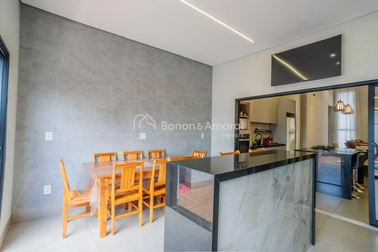 Imagem Casa à venda em condomínio, em Paulínia, 3 suites, closet, lavabo, escritório, 4 vagas, aquecimento solar, piscina com cascata,fino acabamento.