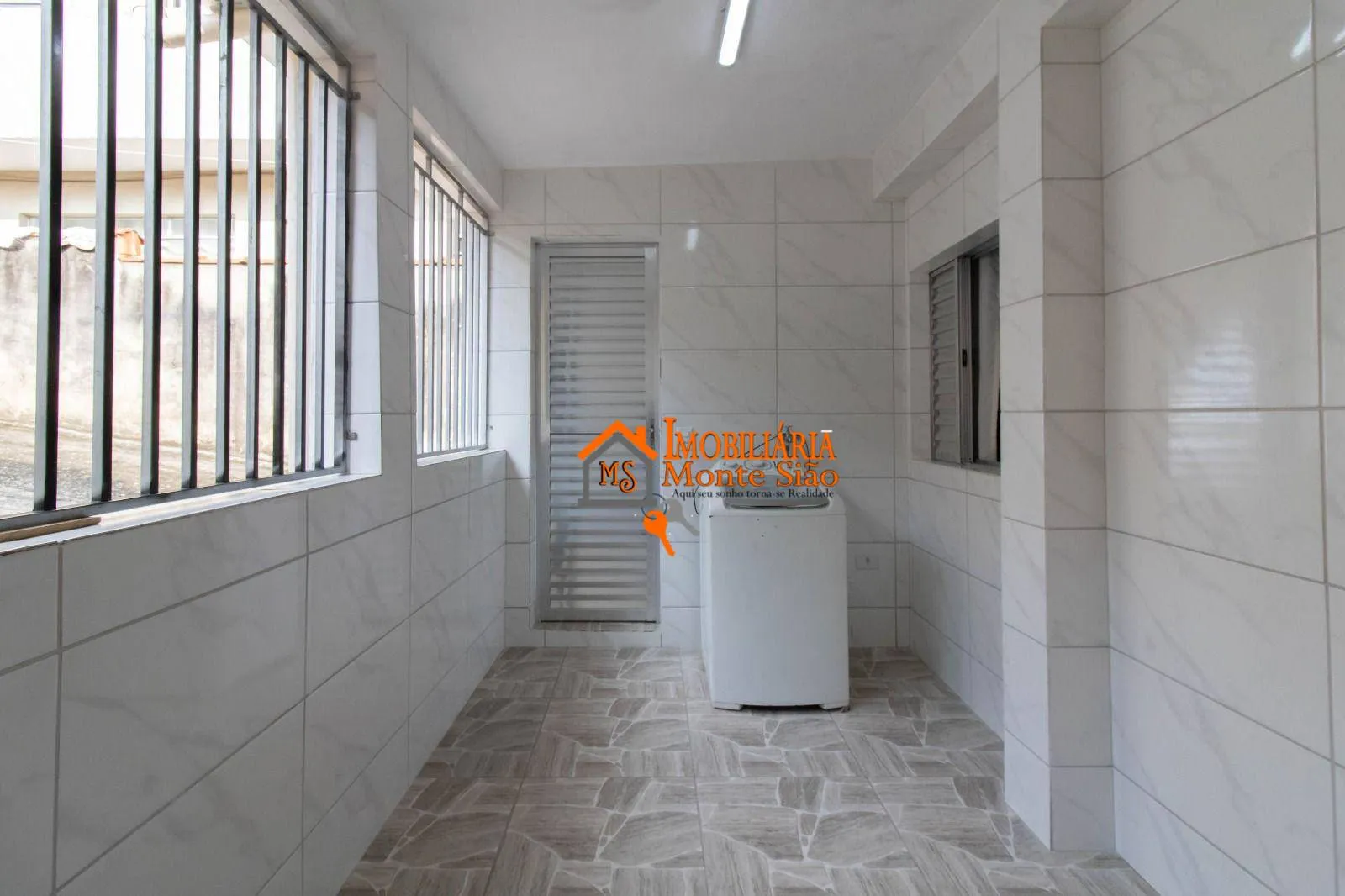 Imagem Casa com 2 dormitórios à venda, 150 m² por R$ 475.000,00 - Pimentas - Guarulhos/SP