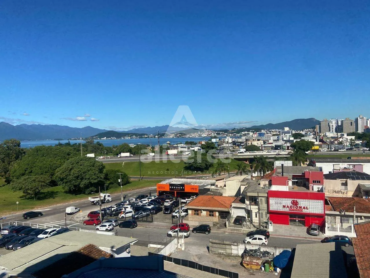 Imagem OPORTUNIDADE ÚNICA EM CAPOEIRAS - EXECENTE PADRÃO, ANDAR ALTO E PRONTO PARA MORAR!
