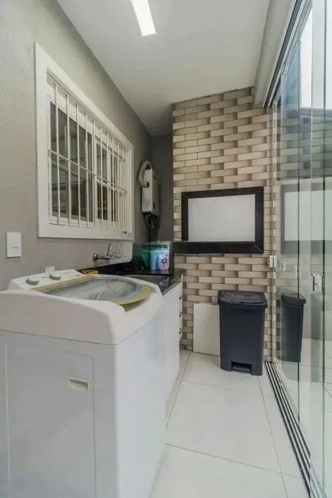 Imagem Casa/ sobrado com suíte, sótão e terraço no Jardim Itu Sabará