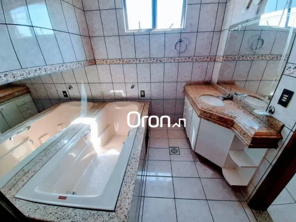 Imagem Sobrado à venda, 253 m² por R$ 1.480.000,00 - Jardim América - Goiânia/GO