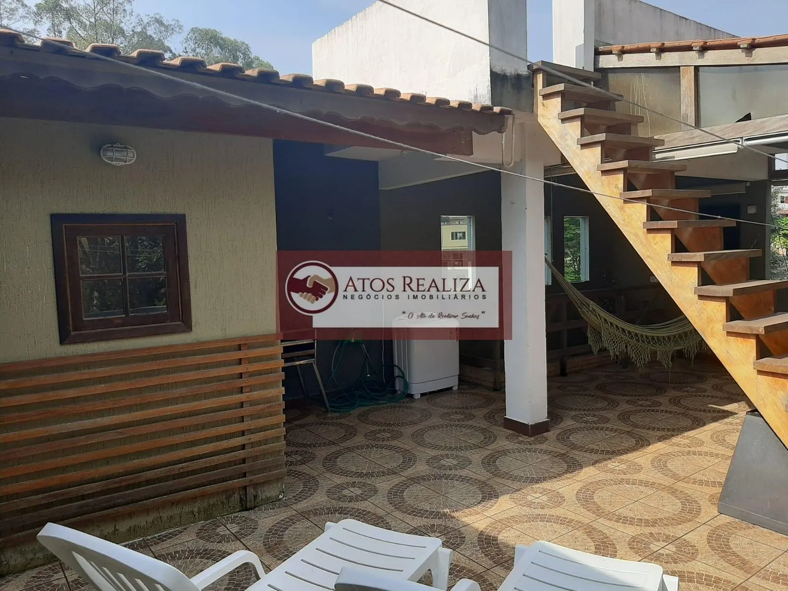 Foto do imóvel Sobrado à venda no Jardim Guanhembu - 2 Dormitórios em Jardim Guanhembu, São Paulo - SP