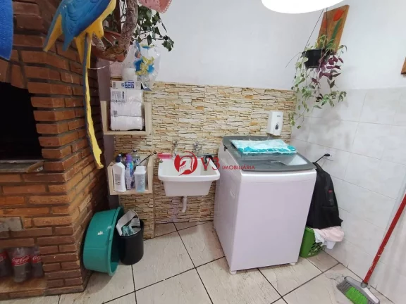 Imagem Sobrado a venda no Parque do Carmo 2 Dormitórios, 2 Vagas, 95 m