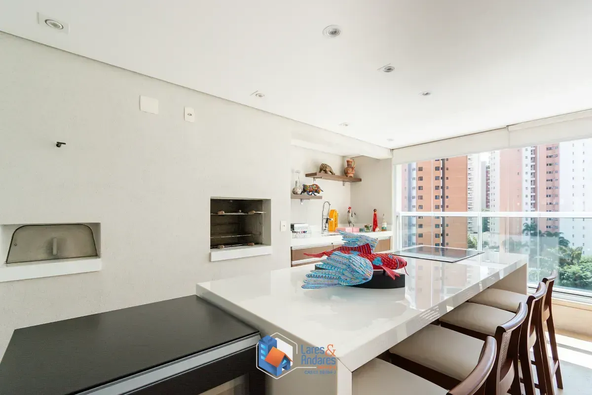Imagem Apartamento para venda em Moema com 4 quartos, sendo 4 suítes, 335m²