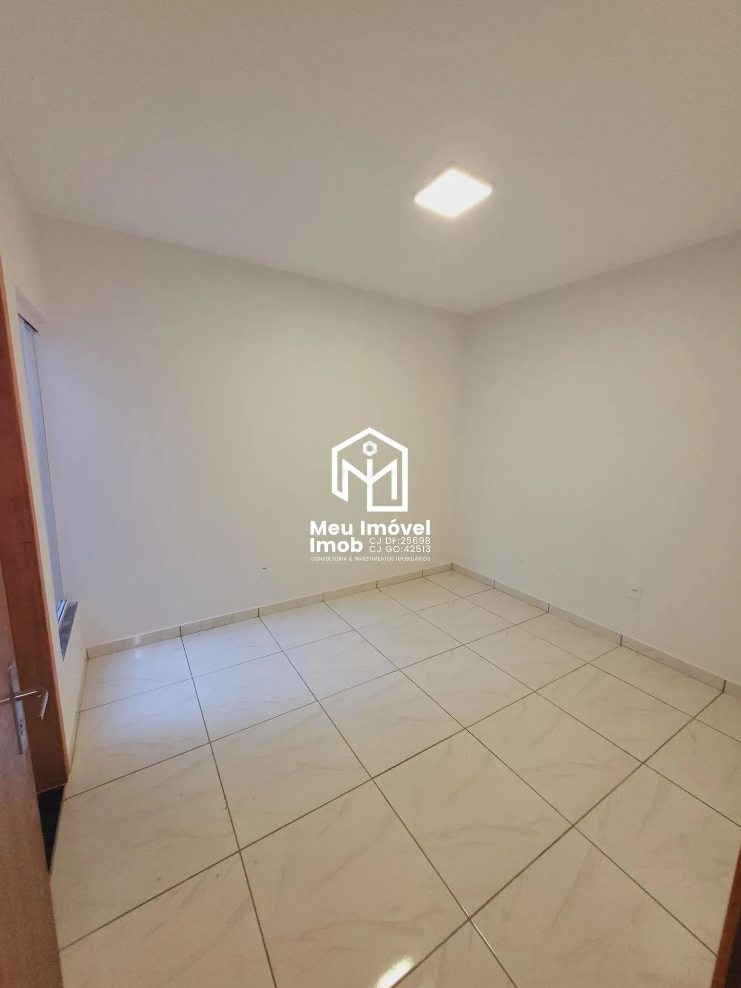 Imagem Casa Parq. Estrela Dalva III 2 Quartos 1 Suíte 2 Vagas 150m²