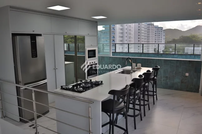 Imagem Cobertura Alto Padrão à venda com 4 suítes, 243 m² – Praia Brava – Itajaí/SC