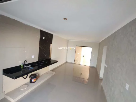 Imagem Casa à Venda no Bairro Quinta D’Oeste – Terreno Inteiro e Excelente Potencial