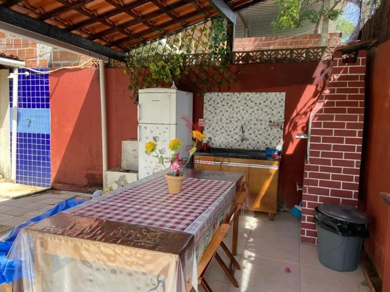 Imagem Casa 2 dormitórios 1 suíte 80m² 2 vagas Muro Alto Ipojuca/PE