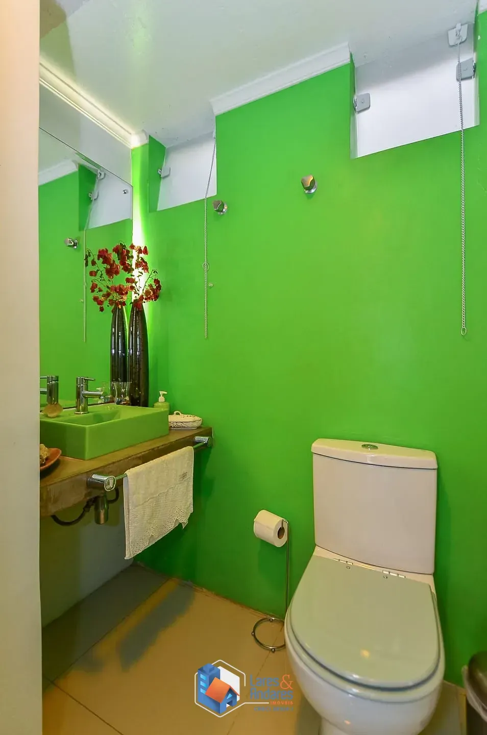 Imagem Casa para venda em Brooklin com 3 quartos, sendo 1 suíte, 367m²