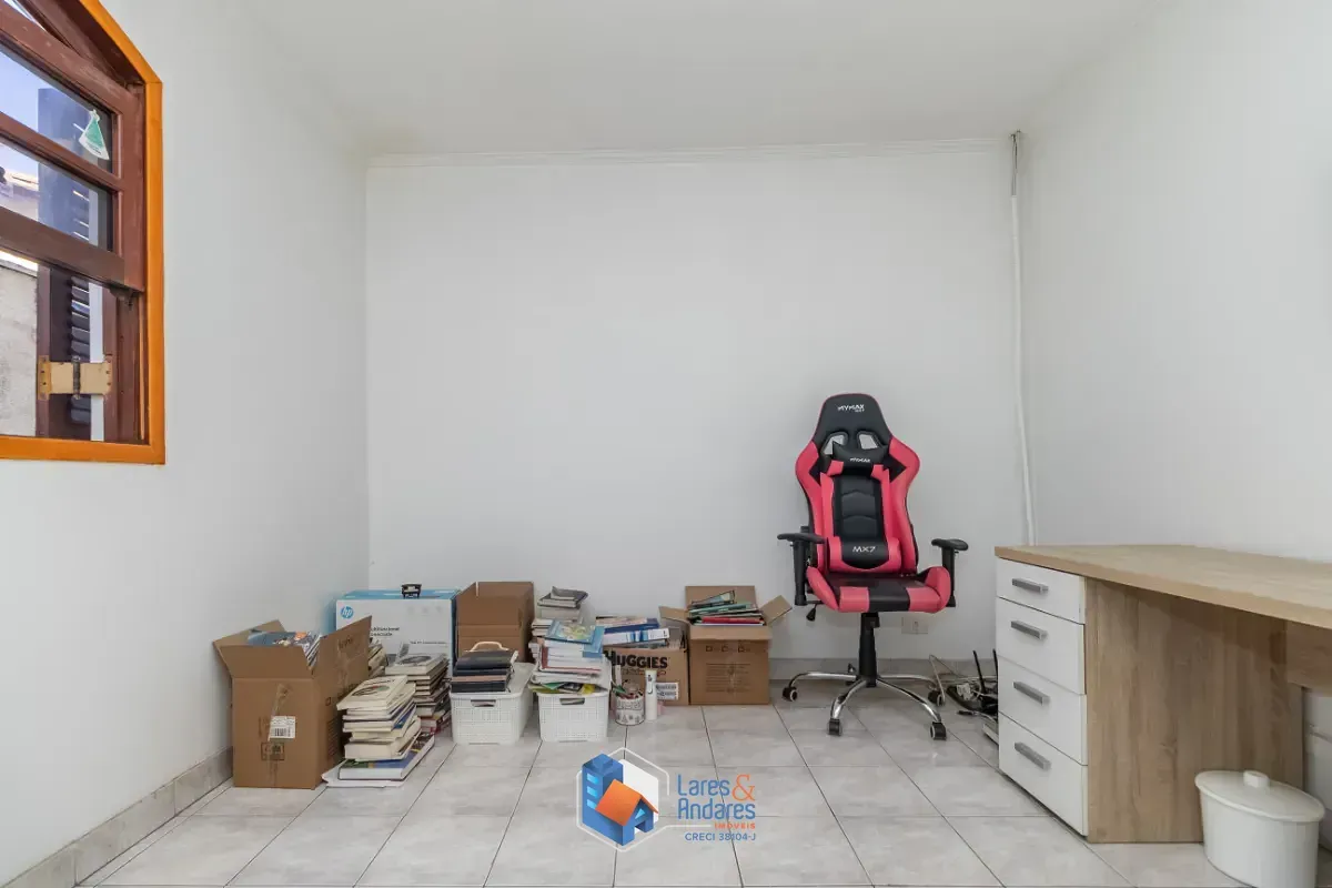 Imagem Sobrado para venda em Jardim Vivan com 3 quartos, sendo 1 suíte, 225m²
