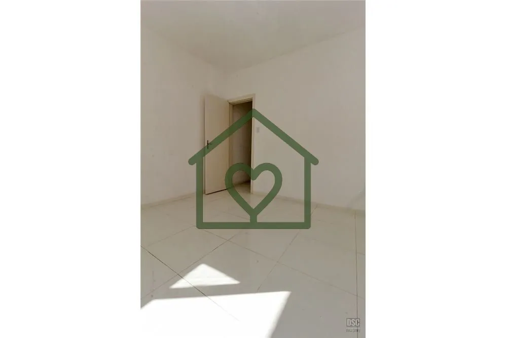 Imagem Apresentamos um encantador apartamento de dois dormitórios localizado no coração do Centro Histó...