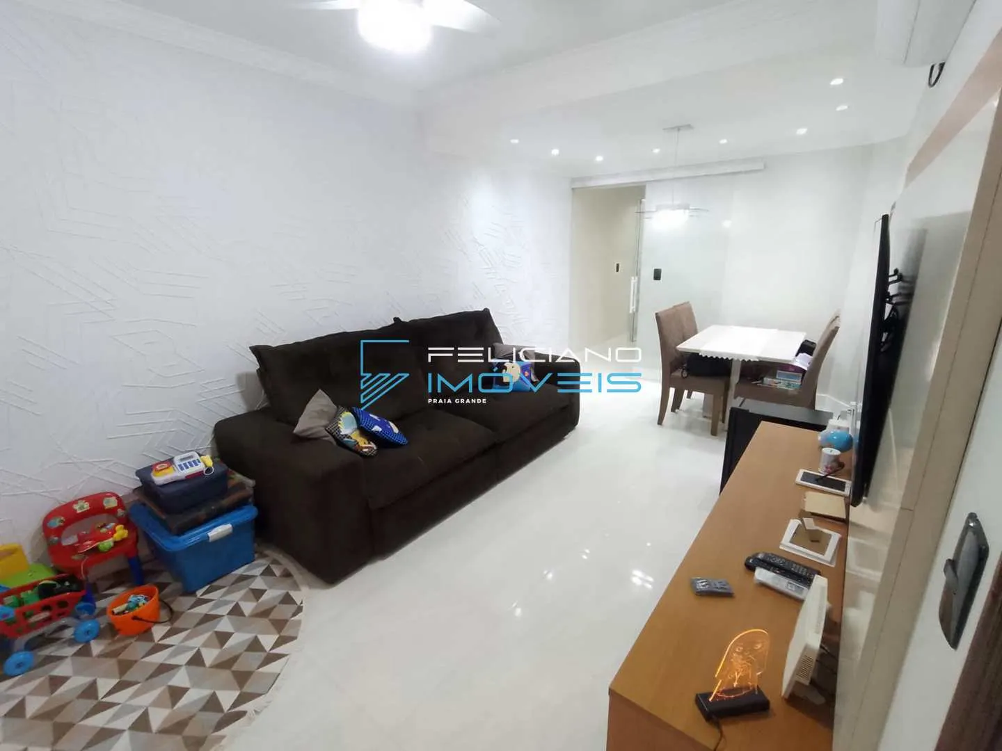 Imagem Casa com 3 quartos, Canto do Forte, Praia Grande - R$ 850 mil, Cod: 7048