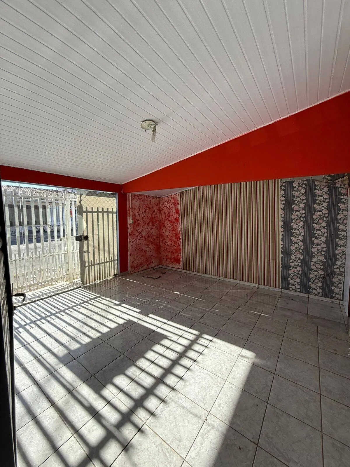 Imagem CASA 4 QUARTOS BAIRRO CPA 4