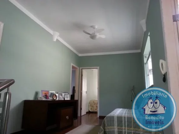 Imagem VENDO EXCELENTE CASA BEM LOCALIZADA EM PORTO SEGURO -BAHIA