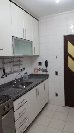 Imagem Apartamento com 3 dormitórios para alugar, 100 m² por R$ 6.060/mês - Vila Bastos - Santo André/SP