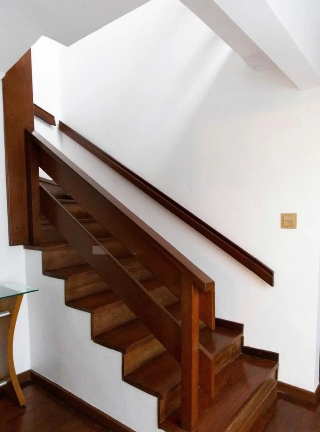 Imagem Casa de 3 dormitórios à venda no Bairro, Jardim do Salso - Porto Alegre