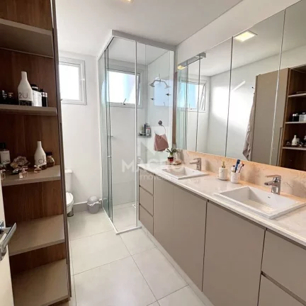 Imagem Apto semi mobiliado | Centro | 3 suítes | 117m²