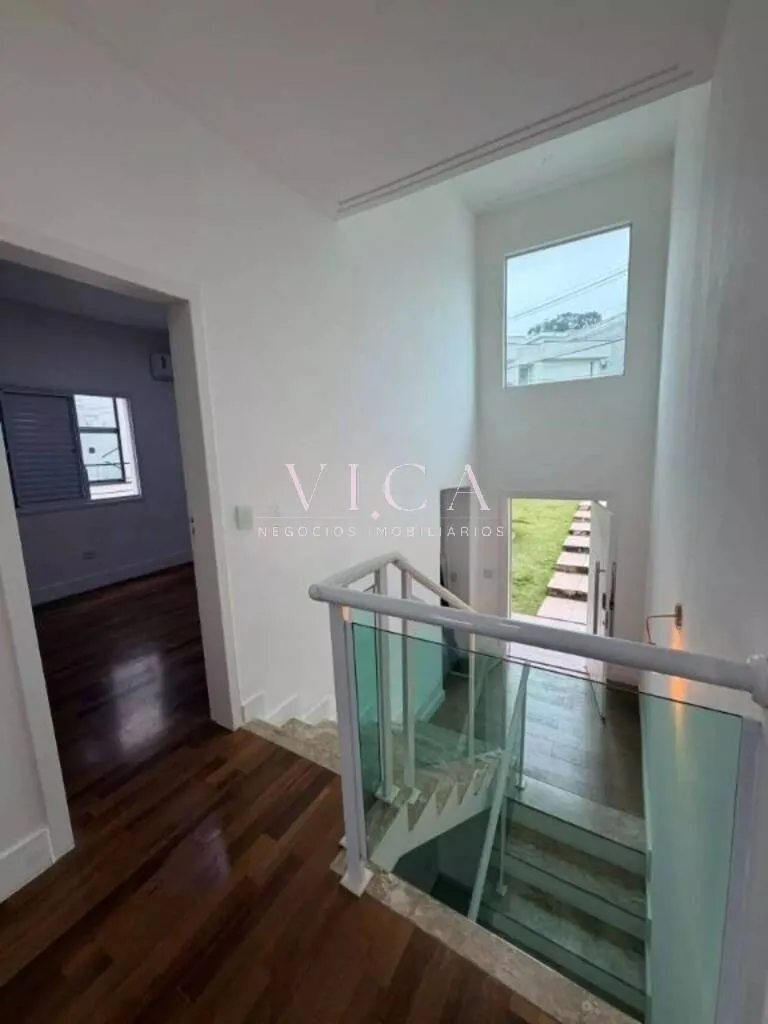 Imagem Valville 1| Casa 3 suítes, vista reserva, espaço gourmet - R$ 12.900,00 mês