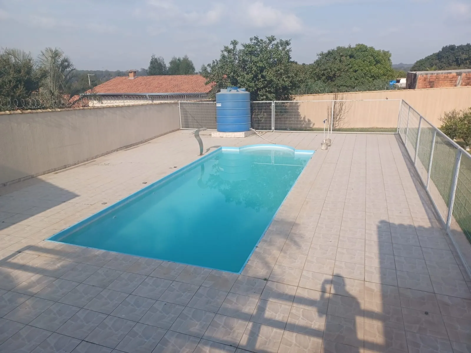 Foto do imóvel Chácara Moderna com Piscina e Espaço Gourmet à Venda em Araçoiaba da Serra em Ipanema do Meio, Araçoiaba da Serra - SP