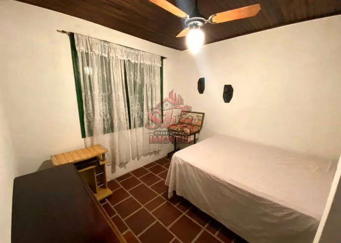 Imagem Casa documentada 3 dorm a 130m do mar, Sta. Terezinha
