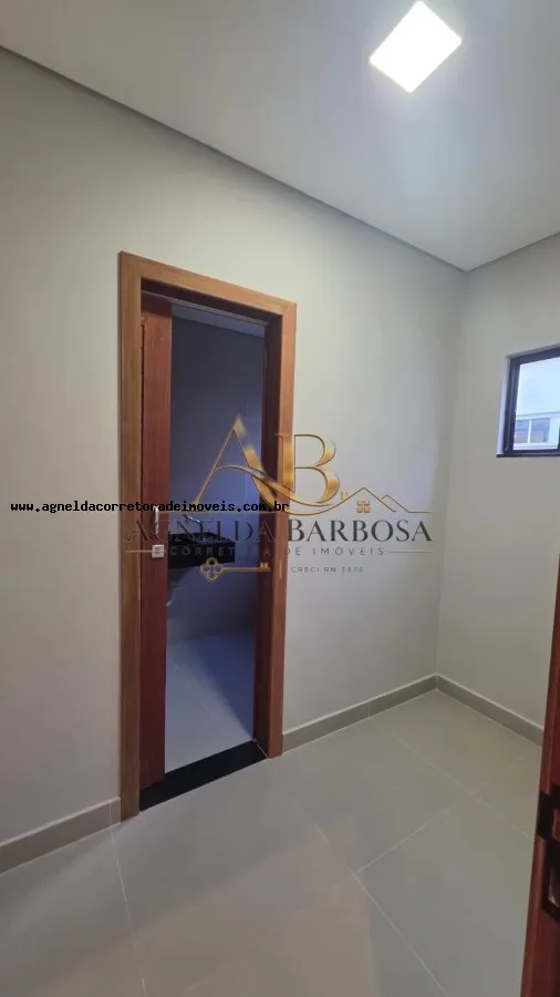 Imagem Casa para Venda em Parnamirim, Parque das Nações, 3 dormitórios, 3 suítes, 4 banheiros, 2 vagas
