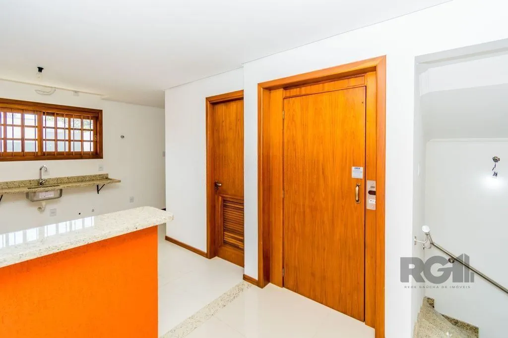 Imagem Casa 320m², 3 dormitórios, 3 vagas no bairro Jardim Itu
