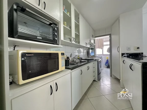 Imagem Oportunidade Imperdível no Parque das Castanheiras - Praia da Costa: Maravilhoso Apartamento com 2 Quartos todo reformado e Área de Lazer Completa!