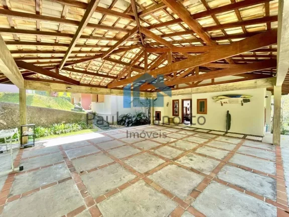 Imagem Casa Alto Padrão na Fazendinha Granja Viana