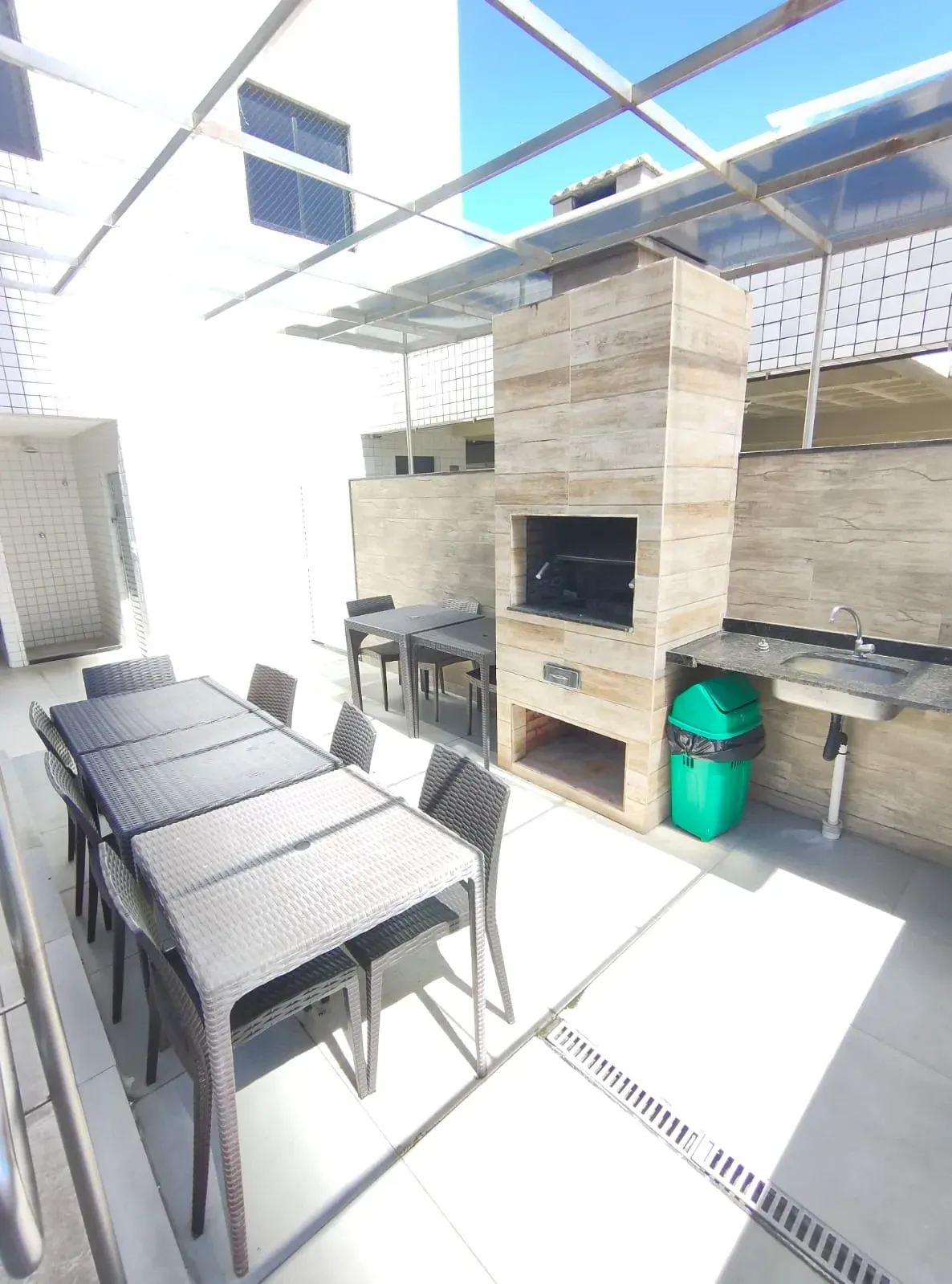 Imagem Apartamento com 3 Quartos à Venda, 92 m² em Madalena - Recife