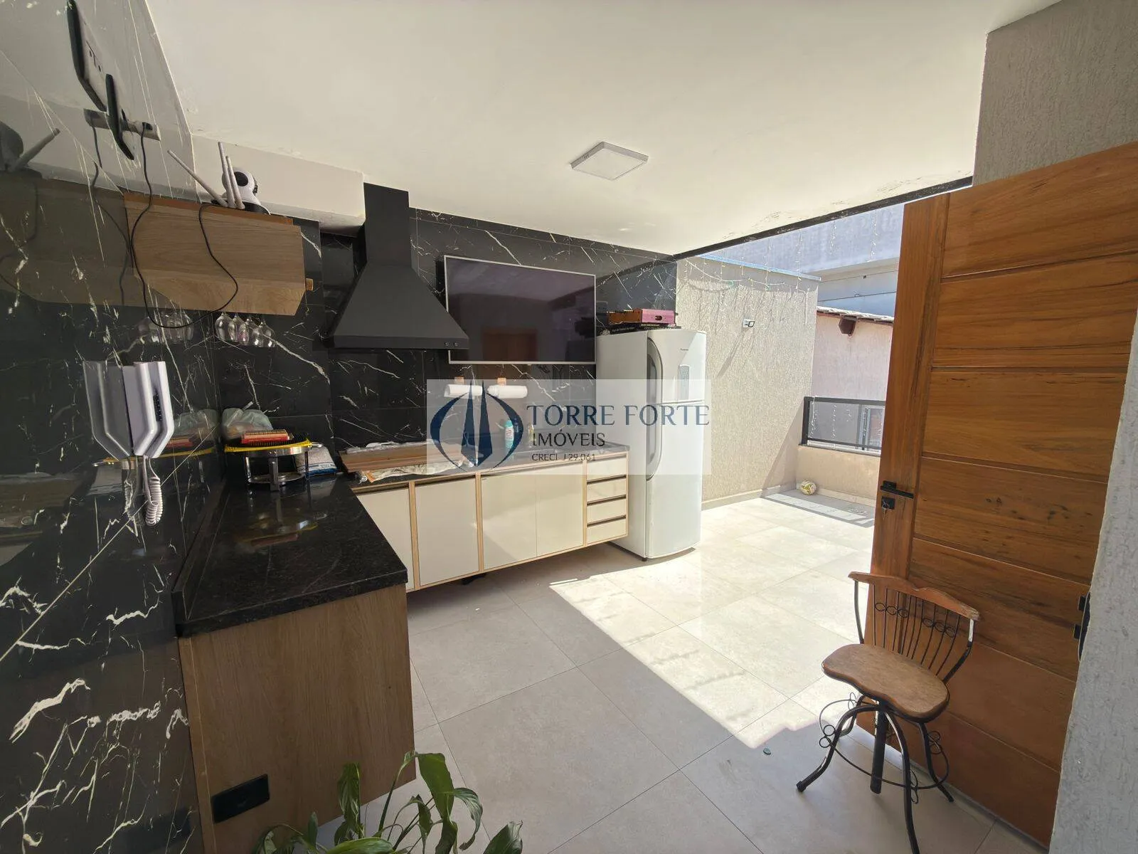Imagem Maravilhoso sobrado 180 m² 3 dormitórios sendo 1 suíte 2 vagas, Vl. Matilde